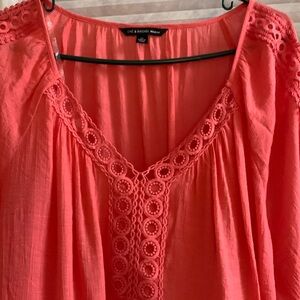 Zac and Rachel women’s 2x blouse